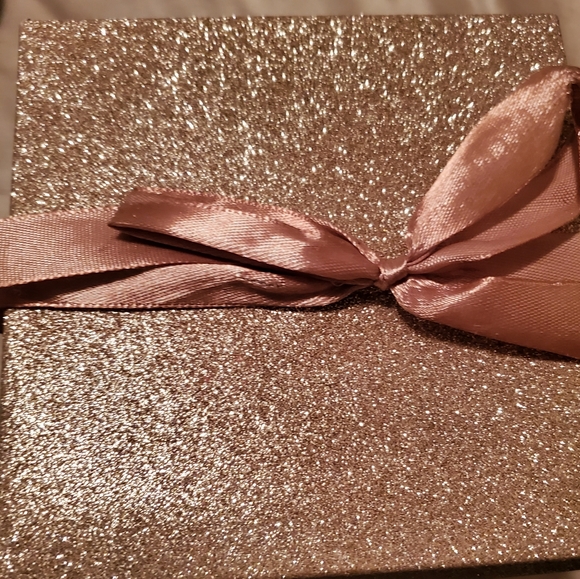 Simple Pleasure Lip Gloss Gift Set, 15 Pc. - Picture 4 of 5